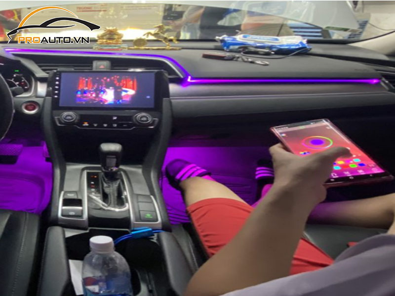 Độ đèn LED viền nội thất ô tô