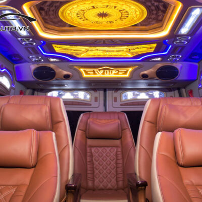 do den led noi that xe ford transit h7 1