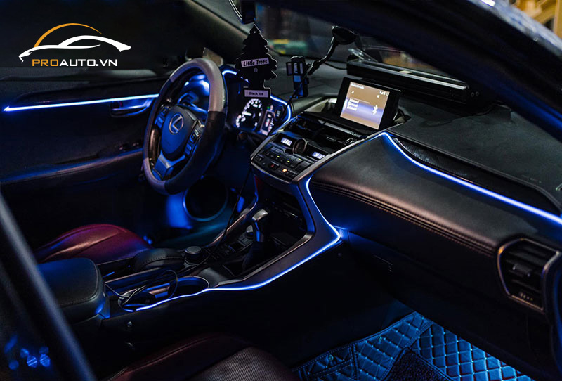 Độ đèn led nội thất xe Lexus LX600 