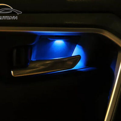 do den led noi that xe toyota alphard h10 1