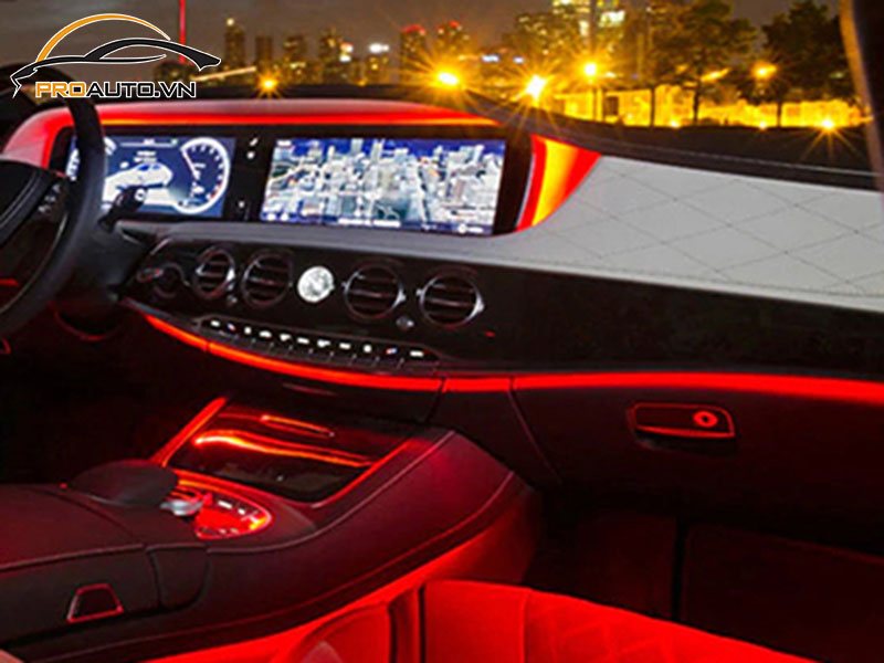 Độ đèn LED nội thất xe Toyota Alphard