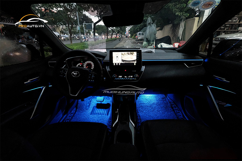 Độ đèn led nội thất xe Toyota Fortuner Limousine