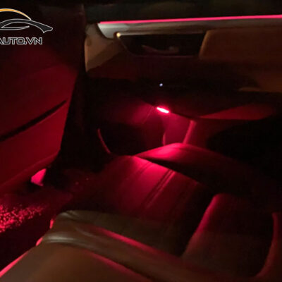 do den led noi that xe toyota granvia h14 1