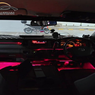 do den led noi that xe toyota hiace h6 1