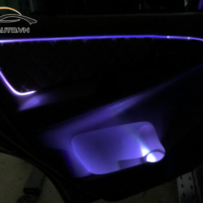 do den led noi that xe toyota innova h3 1