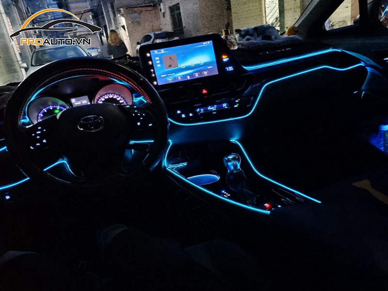 Độ đèn LED nội thất xe Toyota Prado