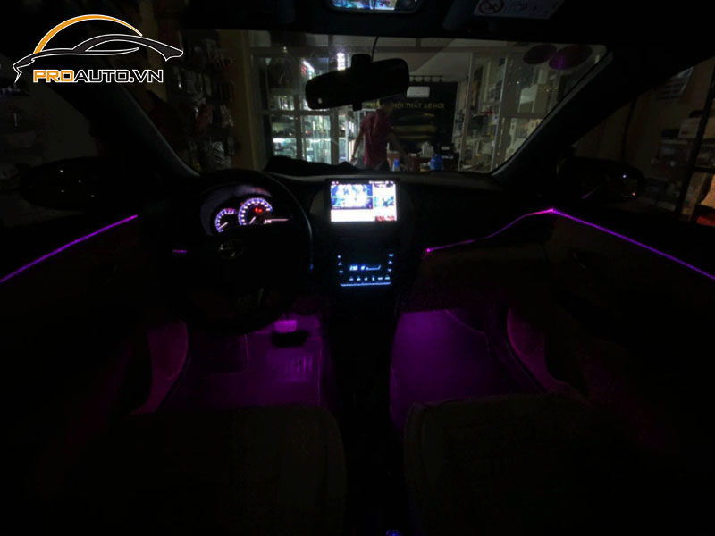 Độ đèn LED nội thất xe Toyota Yaris