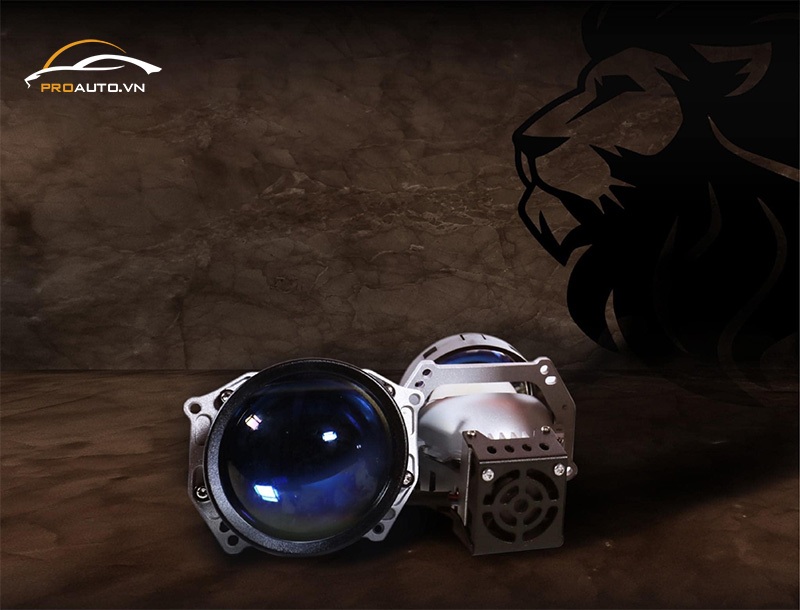Độ đèn tăng sáng cho xe Hyundai Custin 2024 