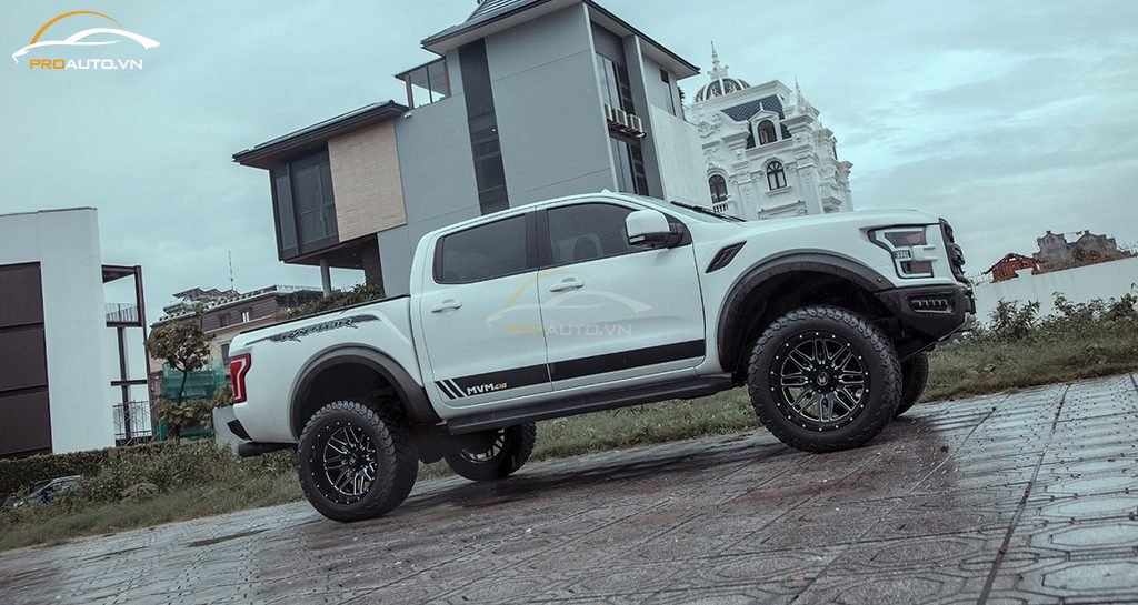 Độ body kit xe Ford Everest phiên bản F150