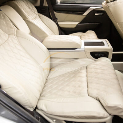 do ghe Limousine xe Mitsubishi Outlander 6 1