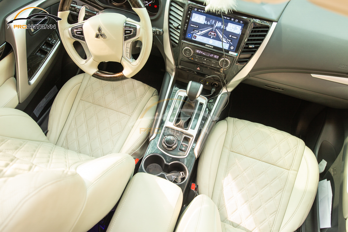 Độ ghế limousine xe ô tô tại Proauto.vn