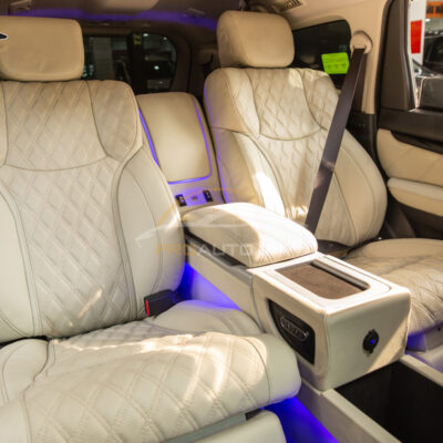 do ghe Limousine xe Mitsubishi Zinger 4 1