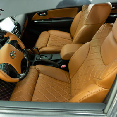 do ghe Limousine xe Toyota Granvia 3 1