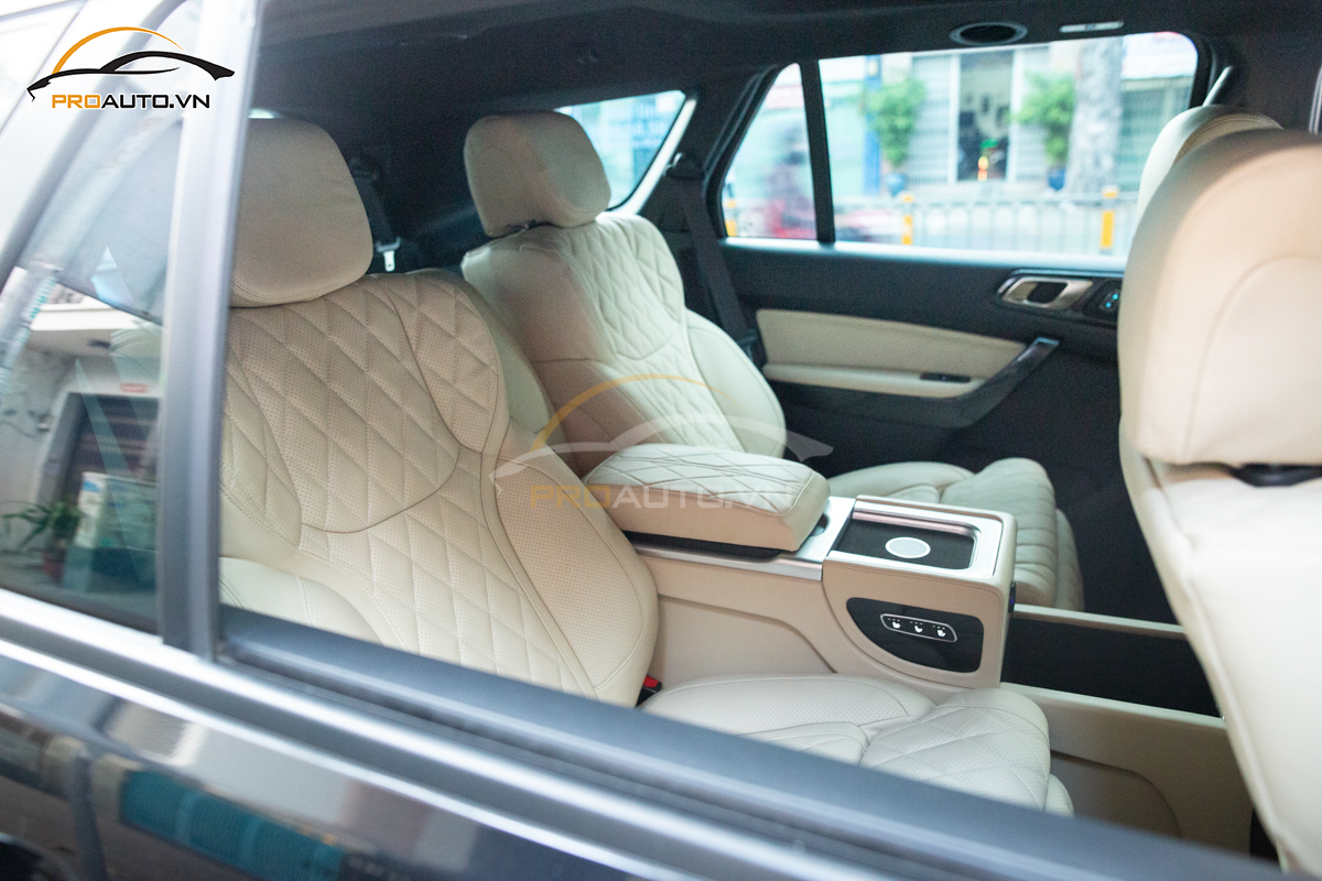 Kinh nghiệm độ ghế Limousine xe Toyota Hilux hiện nay