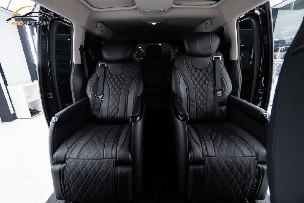 Độ ghế limousine xe peugeot traveller