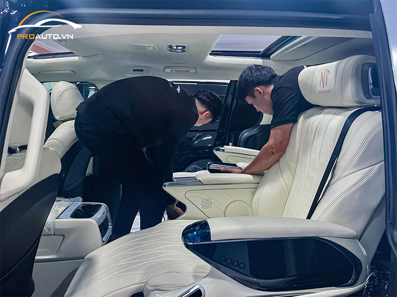 Thi công độ ghế Limousine ô tô tại PROAUTO.VN