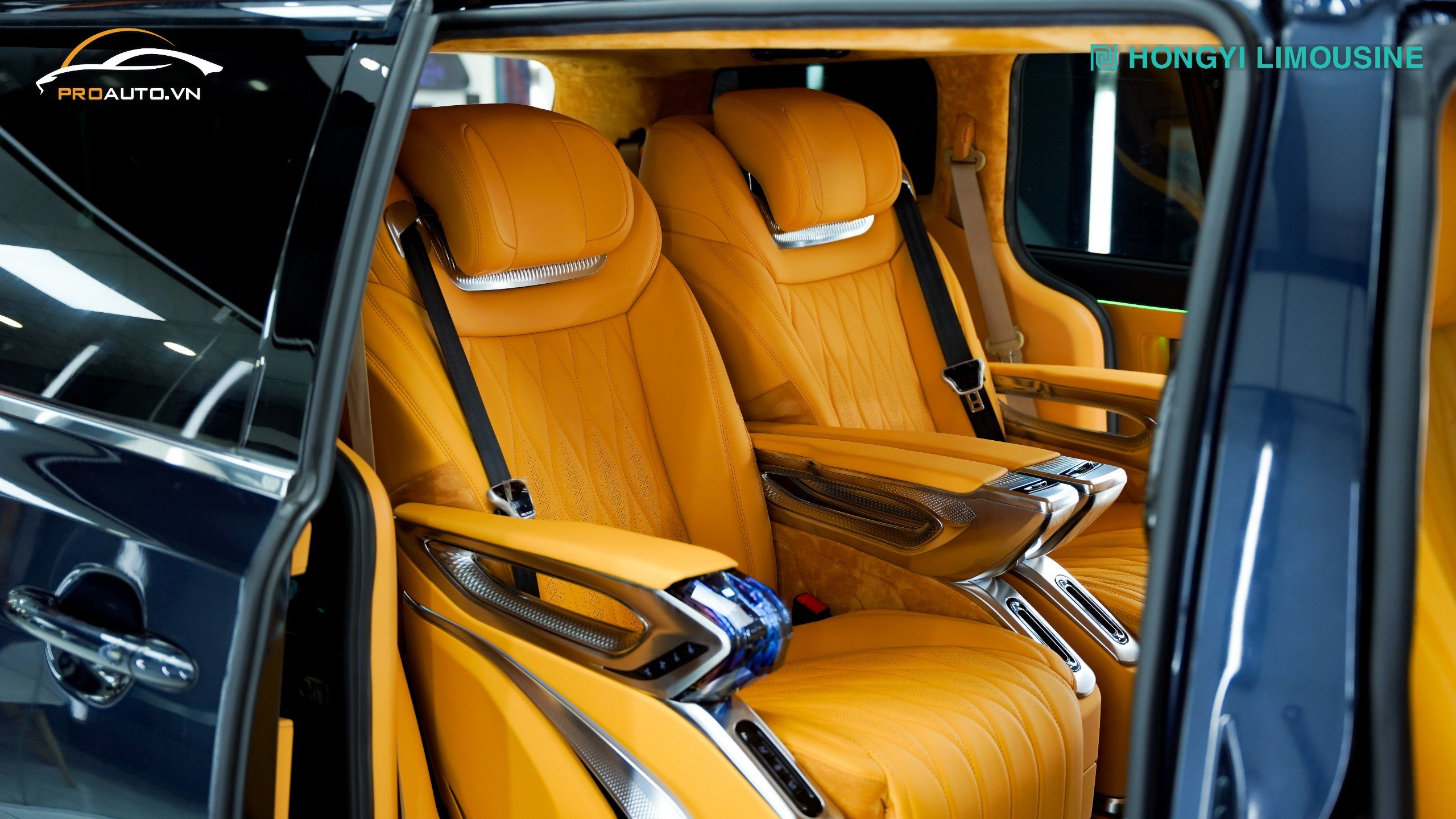 Độ ghế limousine 4.0 Pro cho xe Kia Carnival
