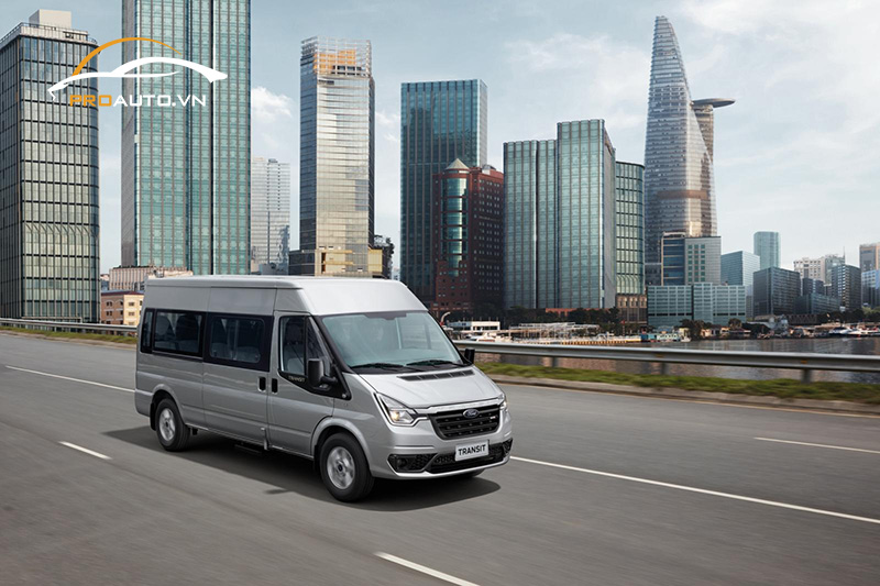 Độ ghế Limousine Ford Transit