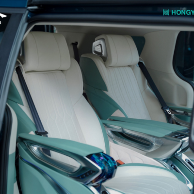 Độ ghế limousine Hongyi 4.0 cho xe Ford Everest