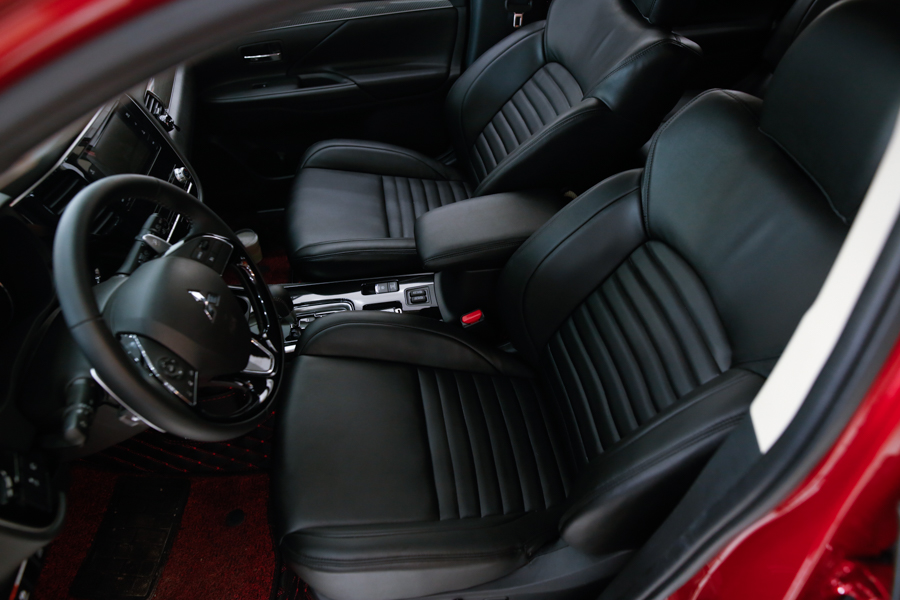 Độ ghế Limousine Mitsubishi Outlander