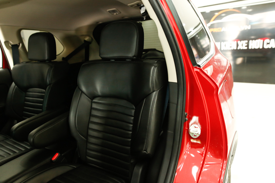 Độ ghế Limousine Mitsubishi Outlander