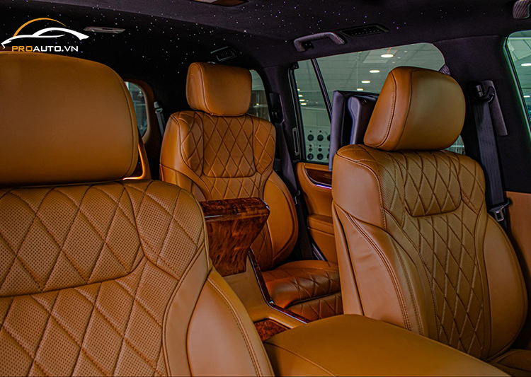 do ghe limousine o to do ghe massage o to