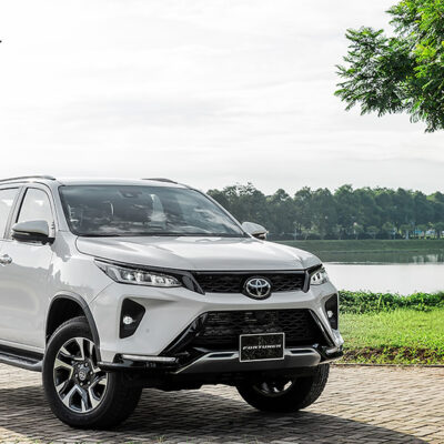 Độ ghế Limousine xe Fortuner