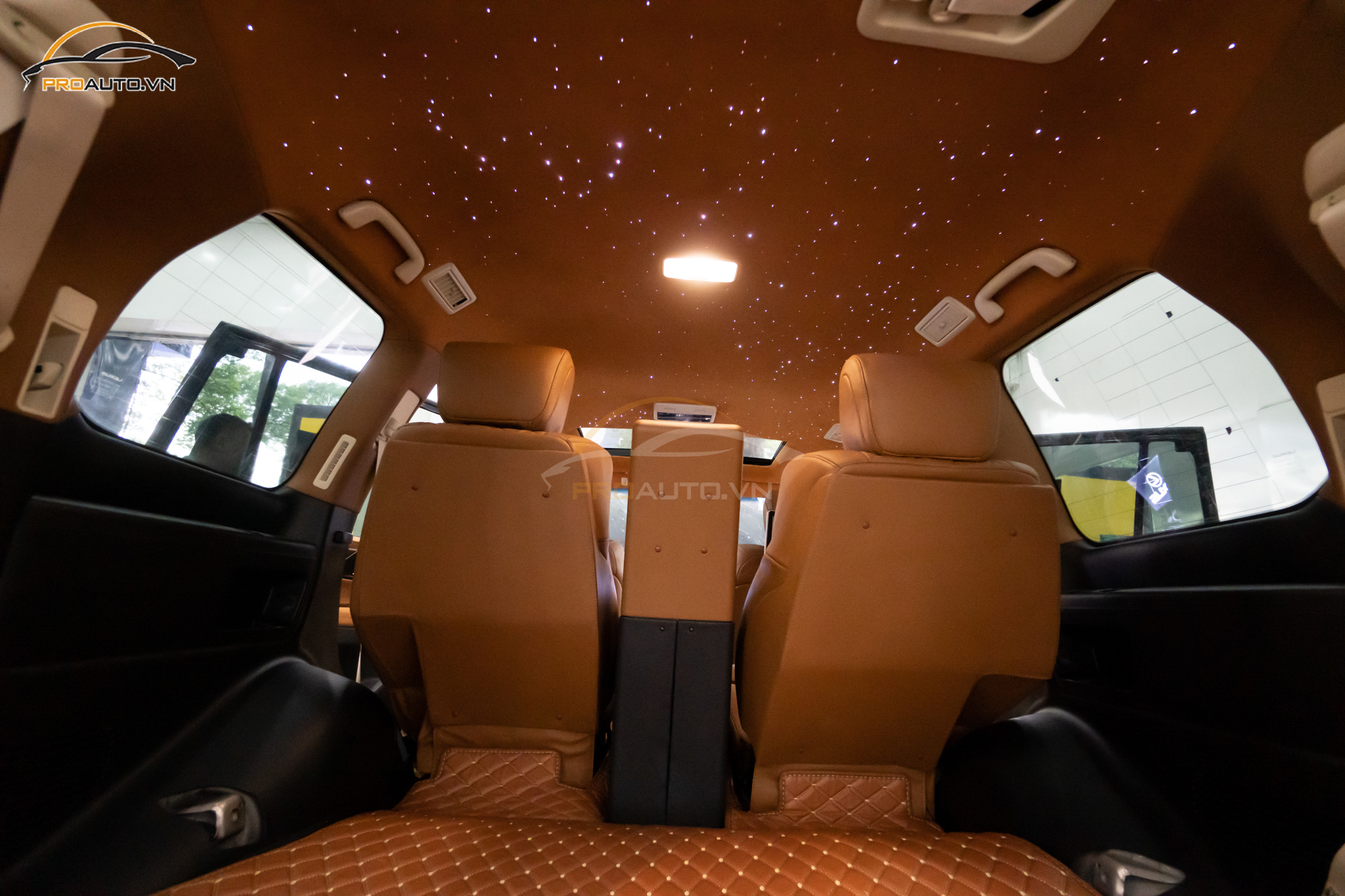 Thiết kế bầu trời sao cho xe