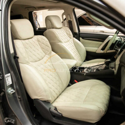 do ghe limousine xe mitsubishi zinger 2 1024x683 1 optimized 1