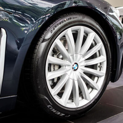 do mam xe BMW Series 7 13 1