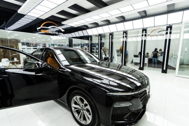 Khu vực trưng bày phụ kiện độ mâm xe tại Trung tâm Proauto.vn