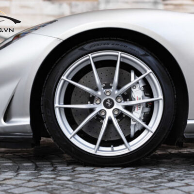 do mam xe Ferrari 812 Superfast 9 1