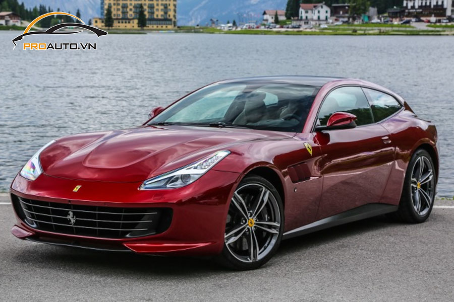 Độ mâm xe Ferrari GTC4Lusso sai cách dẫn đến nhiều rủi ro
