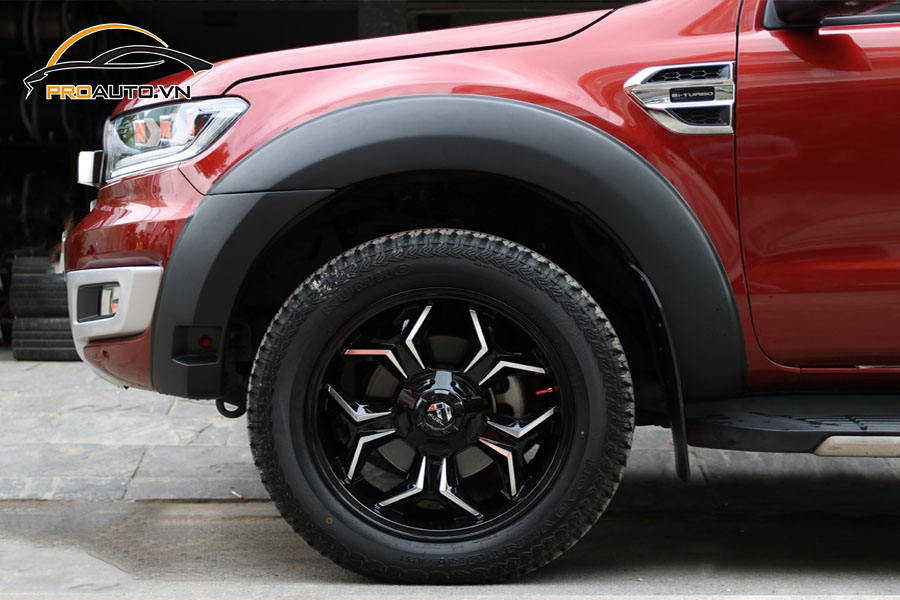 Độ mâm xe Ford Everest mang đến nhiều tiện ích cho người dùng