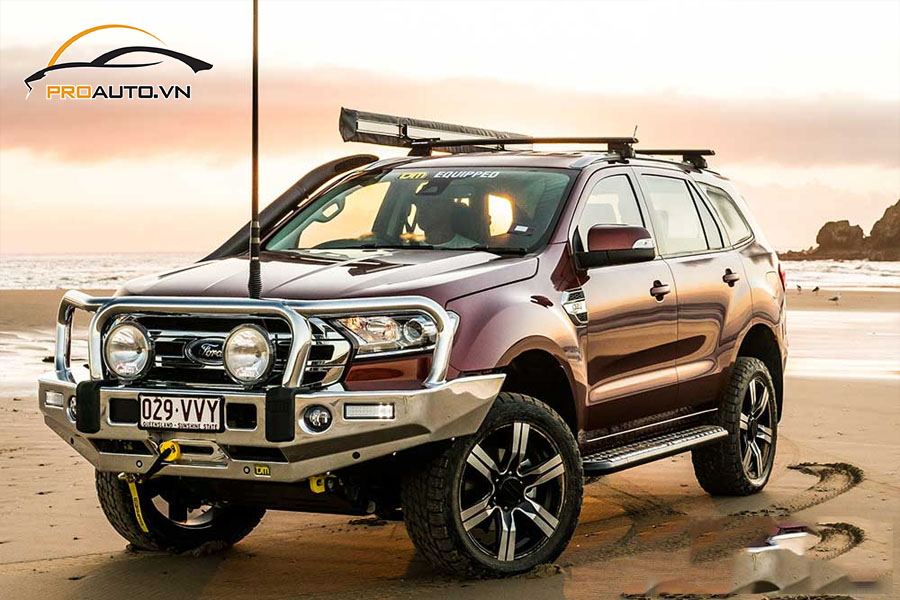 Độ mâm xe Ford Everest