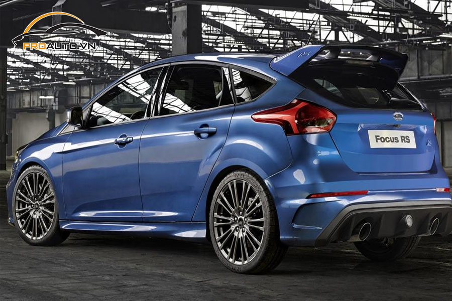 Độ mâm xe BMW Series 1 với phong cách thể thao độc đáo 