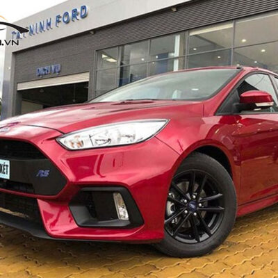 do mam xe Ford Focus 4 1
