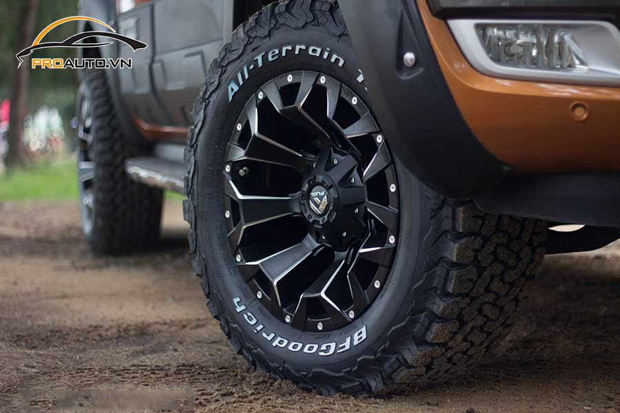 Độ mâm xe Ford Ranger với phong cách thể thao độc đáo 