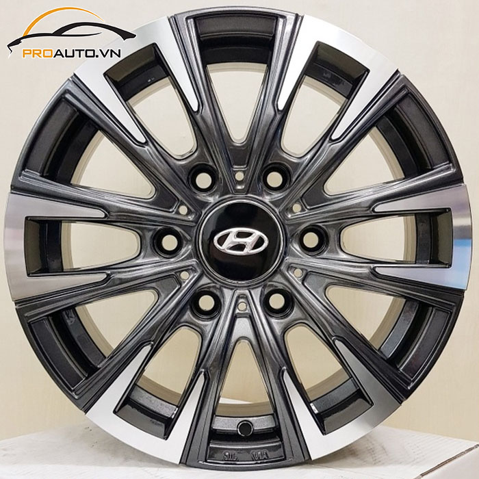 Độ mâm xe Hyundai Starex - Ảnh 4