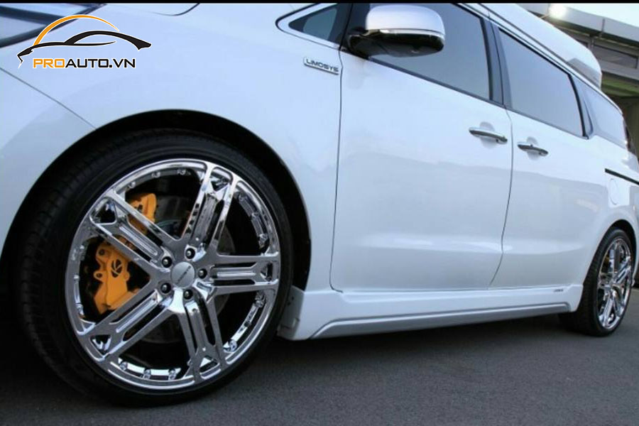 Độ mâm xe Kia Sedona sai cách dẫn đến nhiều rủi ro