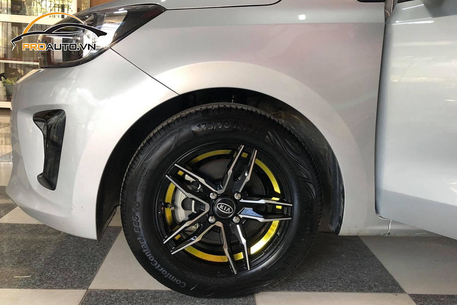 Độ mâm xe Kia Soluto mang đến nhiều tiện ích cho người dùng