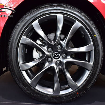 do mam xe Mazda 6 7 1