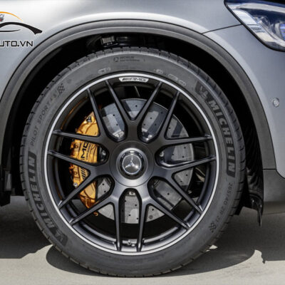 do mam xe Mercedes Benz GLC 300 18 1