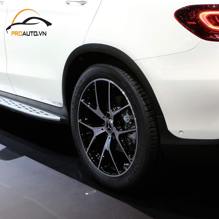 Độ mâm xe Mercedes Benz GLC 200 - Ảnh 3