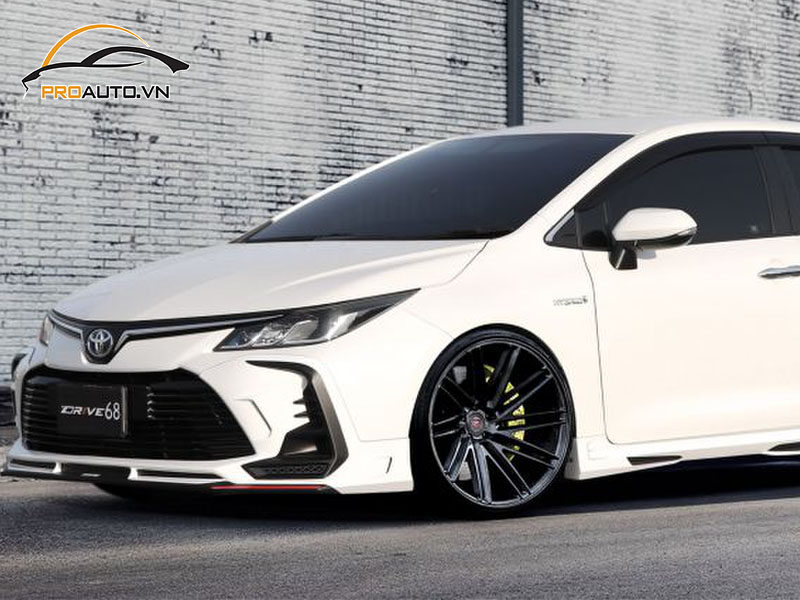 Độ mâm xe Toyota Altis