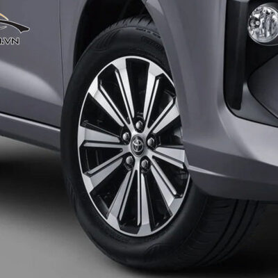 do mam xe Toyota Avannza 7 1