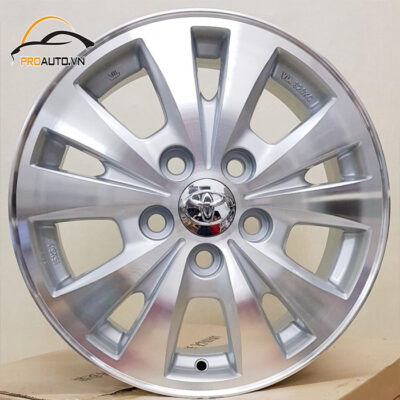 do mam xe Toyota Avannza 9 1