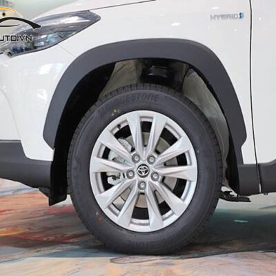 do mam xe Toyota Cross 5 1