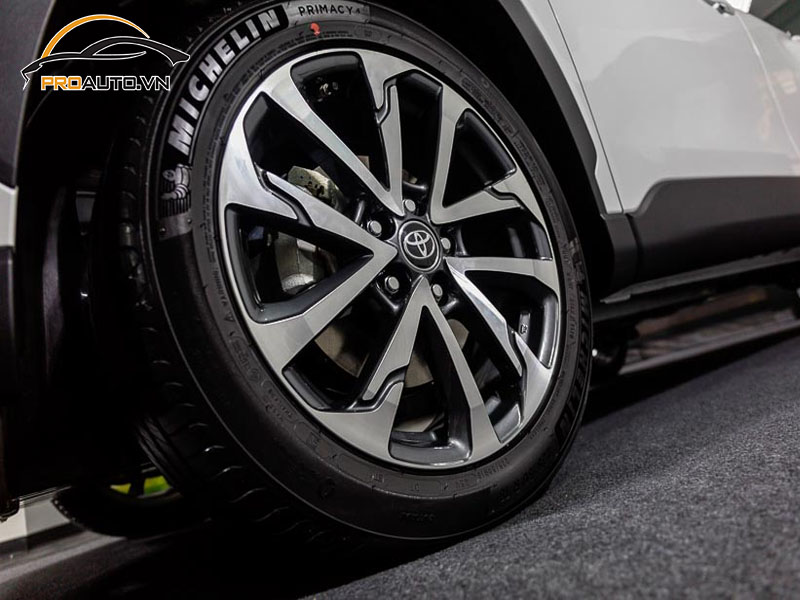 Kiểu mâm xe Toyota Cross phổ biến 