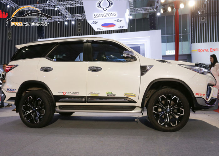 Độ mâm xe Toyota Fortuner